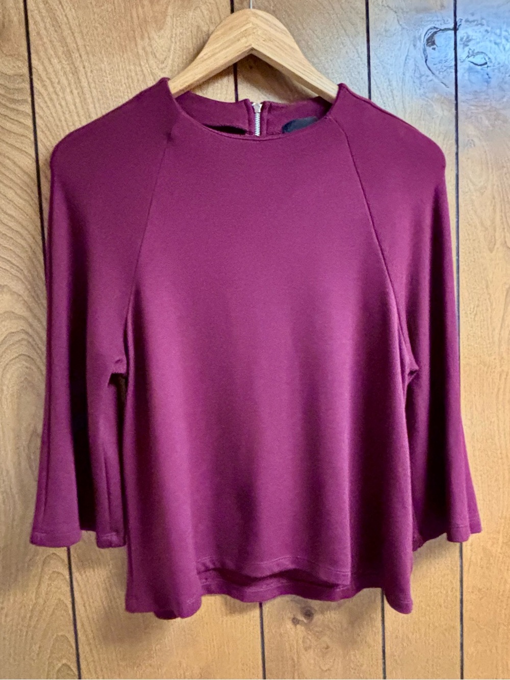 W5 Plum/Red Long Sleeve Crewneck Top